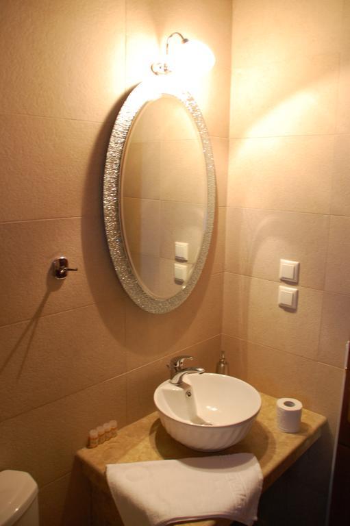 Ipsivaton Mountain Resort Moucha Room photo